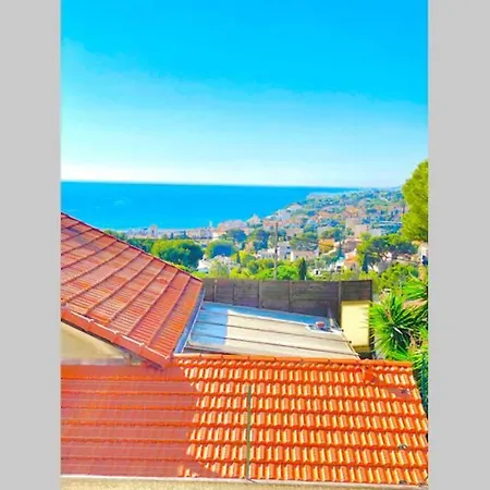 Luxueux Triplex Vue Mer 10Mn Du Port Et Plage Avec Garage *