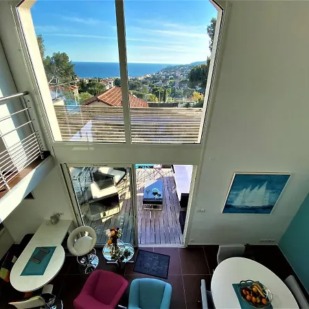 Luxueux Triplex Vue Mer 10Mn Du Port Et Plage Avec Garage *
