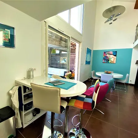Luxueux Triplex Vue Mer 10Mn Du Port Et Plage Avec Garage